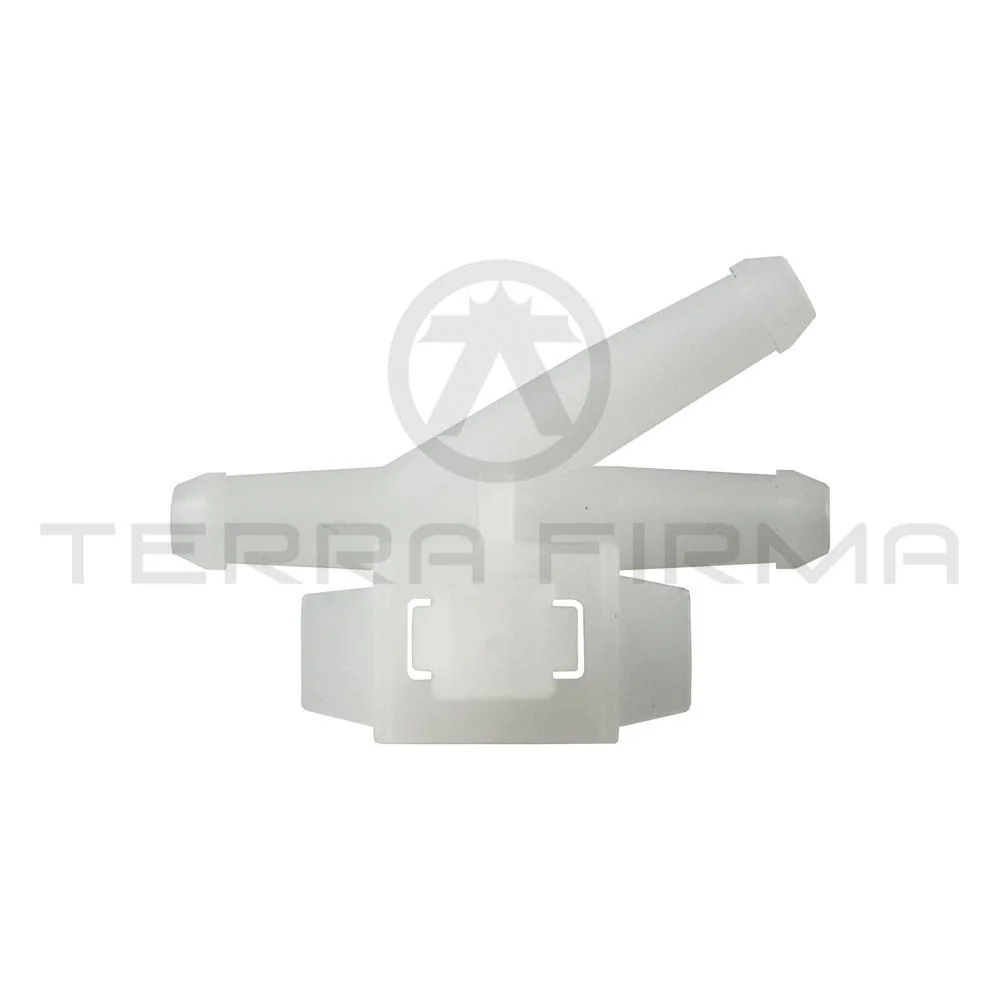 Nissan Stagea C34 Front Washer Hose Connector - Image 3